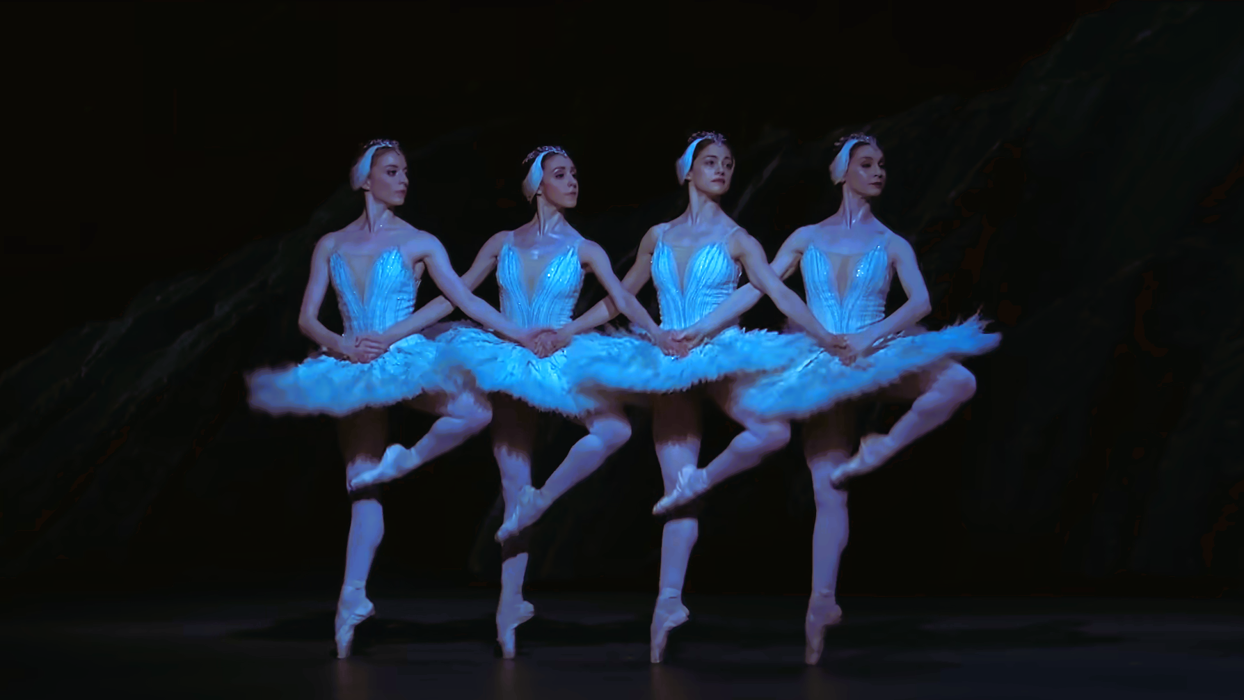 Image for the blog: 12 Famous Ballet Dancers